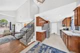 402 Almond Avenue - Photo 10