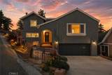 1015 Summit - Photo 1