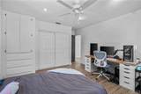 1015 Summit - Photo 19
