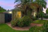 720 Parton - Photo 2