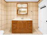 606 Park - Photo 17