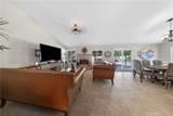 9869 Warwick - Photo 5