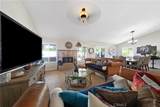 9869 Warwick - Photo 9