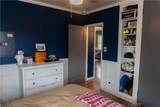 665 Harvard - Photo 18