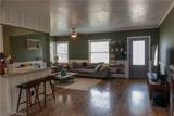 665 Harvard - Photo 9