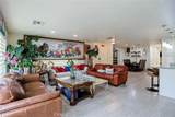 10550 Western - Photo 5