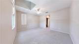 15 Elmhurst - Photo 21
