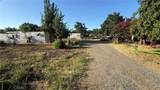 707 Justeson - Photo 6