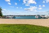 2411 Bayshore - Photo 2