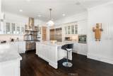 2411 Bayshore - Photo 10
