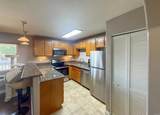 800 Mollison - Photo 3