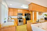 615 Fredricks - Photo 9