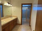 146 Luben - Photo 15