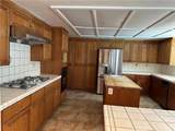 146 Luben - Photo 8