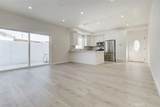7408 Radford Ave - Photo 10