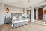 215 Poinsettia - Photo 18