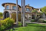 215 Poinsettia - Photo 4