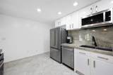 905 Dickson - Photo 10