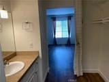 5520 Owensmouth Ave - Photo 17