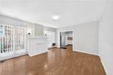139 Manhattan - Photo 1