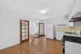139 Manhattan - Photo 11