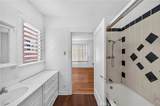 139 Manhattan - Photo 22