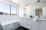 2172 Clifford Street - Photo 13