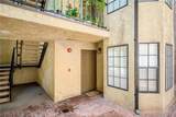 336 Louise Street - Photo 3