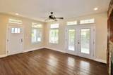 16935 Lake Forest - Photo 29