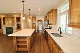 16935 Lake Forest - Photo 35