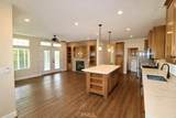 16935 Lake Forest - Photo 38