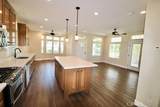 16935 Lake Forest - Photo 43