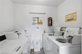 1346 Hillcrest - Photo 29