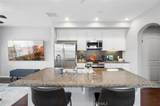 521 Kroeger - Photo 8