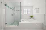 528 Newmark - Photo 17