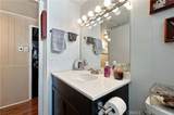 11401 Topanga Canyon Blvd - Photo 18