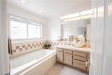 2209 Robinson St - Photo 41
