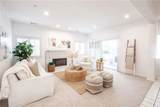 2209 Robinson St - Photo 7