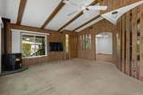 8975 Lawrence Welk Dr - Photo 18