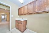 1043 Hawthorne - Photo 42