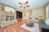 1043 Hawthorne - Photo 6