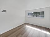 3427 Del Este Way - Photo 18