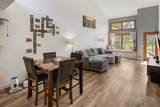 8647 Circle R Valley Ln - Photo 16