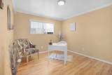 285 Moss St - Photo 14