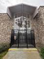 285 Moss St - Photo 3