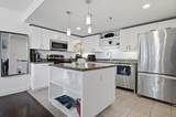 425 Beech - Photo 16