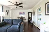 2040 Robinson - Photo 5