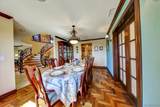 2540 Chatsworth - Photo 17