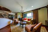 2540 Chatsworth - Photo 24