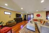 2540 Chatsworth - Photo 27